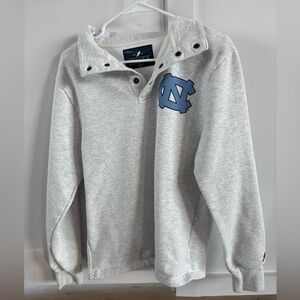 UNC Quarter Button Crew Neck! Super Cute!